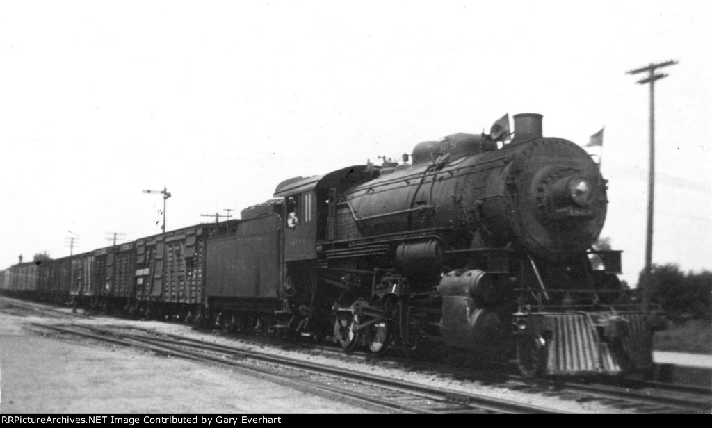 IC 2-8-2 #1868 - Illinois Central